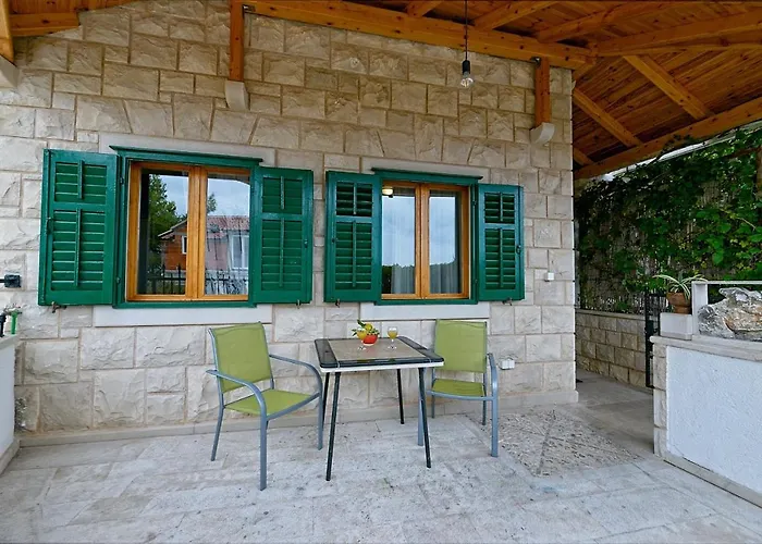 With Parking Space Postira, Brac - 2913 Apartamento
