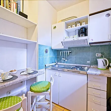 With Parking Space Postira, Brac - 2913 Апартаменты