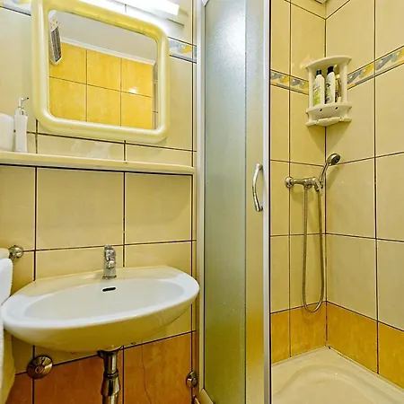 Apartman With Parking Space Postira, Brac - 2913 Postira