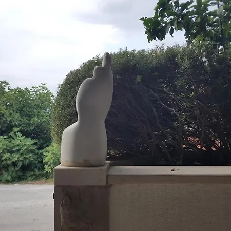 Apartman With Parking Space Postira, Brac - 2913